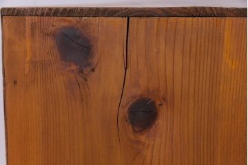 レトロ家具　昭和初期　リメイク　懐かしさ感じるレトロな佇まいの脚付き収納棚(キャビネット、飾り棚、本箱)(1)