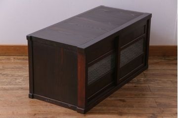 和製アンティーク　ラフジュ工房オリジナル　花菱模様ガラス入り　レトロな雰囲気のローボード(収納棚)