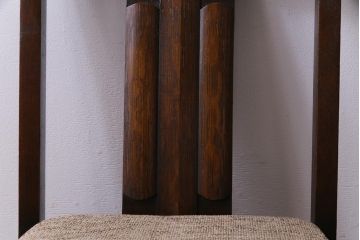 アンティーク家具　イギリスアンティーク　オーク材　品格漂うクラシカルなチェア(ダイニングチェア、椅子)