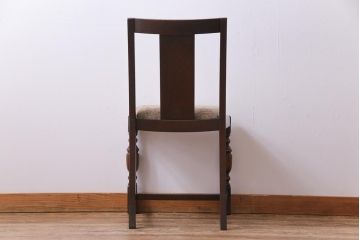 アンティーク家具　イギリスアンティーク　オーク材　品格漂うクラシカルなチェア(ダイニングチェア、椅子)