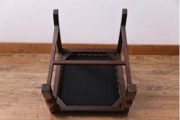 アンティーク家具　イギリスアンティーク　オーク材　品格漂うクラシカルなチェア(ダイニングチェア、椅子)