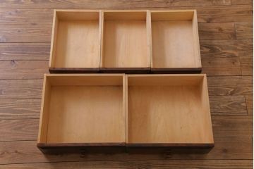 中古　北海道民芸家具　深い色味が魅力的なチェスト(整理箪笥、引き出し)(定価約24万円)