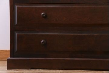 中古　北海道民芸家具　深い色味が魅力的なチェスト(整理箪笥、引き出し)(定価約24万円)