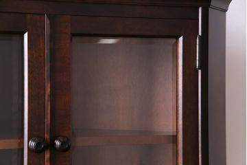 中古　北海道民芸家具　#145　和洋どちらの空間にも馴染むシックな隅棚(コーナーキャビネット、飾り棚)