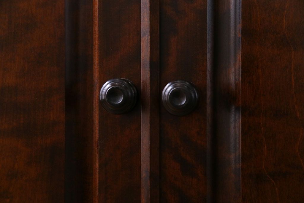 中古　北海道民芸家具　#145　和洋どちらの空間にも馴染むシックな隅棚(コーナーキャビネット、飾り棚)