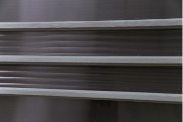 ペイント家具　モールガラス入り!淡い色味がおしゃれなガラス戸(窓、引き戸、建具)2枚組