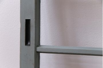 ペイント家具　モールガラス入り!淡い色味がおしゃれなガラス戸(窓、引き戸、建具)2枚組