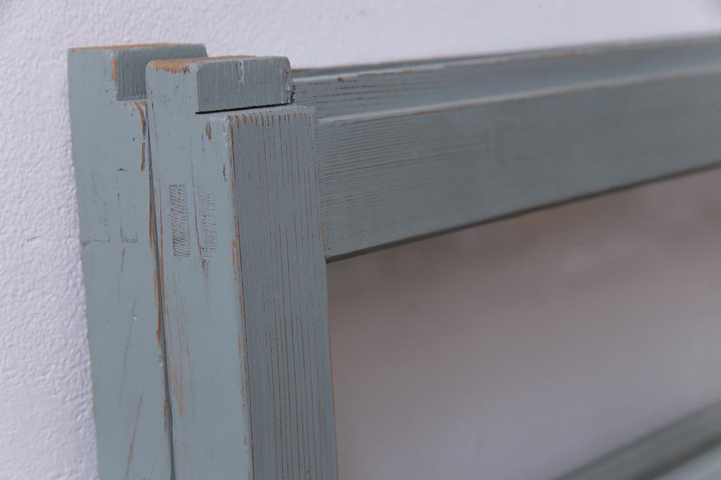 ペイント家具　モールガラス入り!淡い色味がおしゃれなガラス戸(窓、引き戸、建具)2枚組