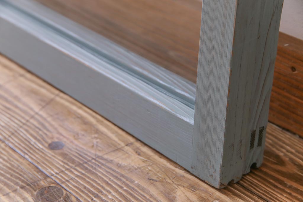 ペイント家具　モールガラス入り!淡い色味がおしゃれなガラス戸(窓、引き戸、建具)2枚組