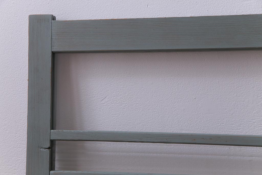 ペイント家具　モールガラス入り!淡い色味がおしゃれなガラス戸(窓、引き戸、建具)2枚組