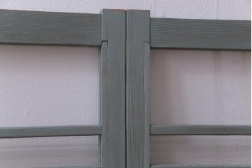 ペイント家具　モールガラス入り!淡い色味がおしゃれなガラス戸(窓、引き戸、建具)2枚組