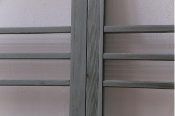 ペイント家具　モールガラス入り!淡い色味がおしゃれなガラス戸(窓、引き戸、建具)2枚組