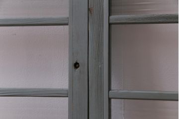 ペイント家具　モールガラス入り!淡い色味がおしゃれなガラス戸(窓、引き戸、建具)2枚組