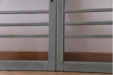 ペイント家具　モールガラス入り!淡い色味がおしゃれなガラス戸(窓、引き戸、建具)2枚組