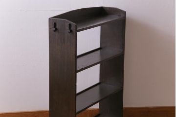 レトロ家具　昭和レトロ　シックな空間にも馴染む濃い色味の本棚(ウッドシェルフ、飾り棚)