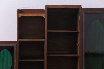 アンティーク家具　大正ロマン　木と色ガラスの組み合わせがおしゃれな本箱(収納棚、戸棚)