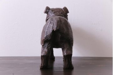 アンティーク雑貨　ビンテージ　日本製　ユニークな存在感を放つ木彫りのブルドッグ(置物、ディスプレイ)