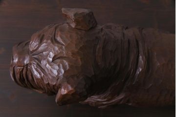 アンティーク雑貨　ビンテージ　日本製　ユニークな存在感を放つ木彫りのブルドッグ(置物、ディスプレイ)