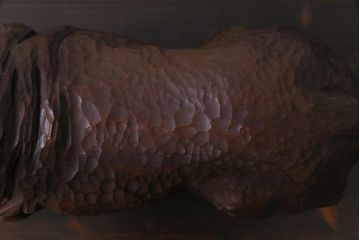 アンティーク雑貨　ビンテージ　日本製　ユニークな存在感を放つ木彫りのブルドッグ(置物、ディスプレイ)