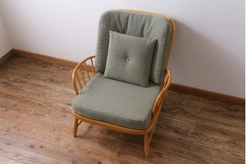ヴィンテージ家具　イギリスビンテージ　ERCOL(アーコール)　ジュビリー(Jubilee)　グリーンのファブリックが優しげな一人掛けソファ(1)