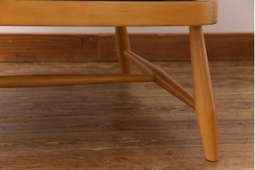 ヴィンテージ家具　イギリスビンテージ　ERCOL(アーコール)　ジュビリー(Jubilee)　グリーンのファブリックが優しげな一人掛けソファ(2)