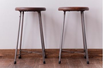 ラフジュ工房オリジナル　コンパクトで可愛らしいスツール(鉄脚チェア、椅子)2脚セット(1)