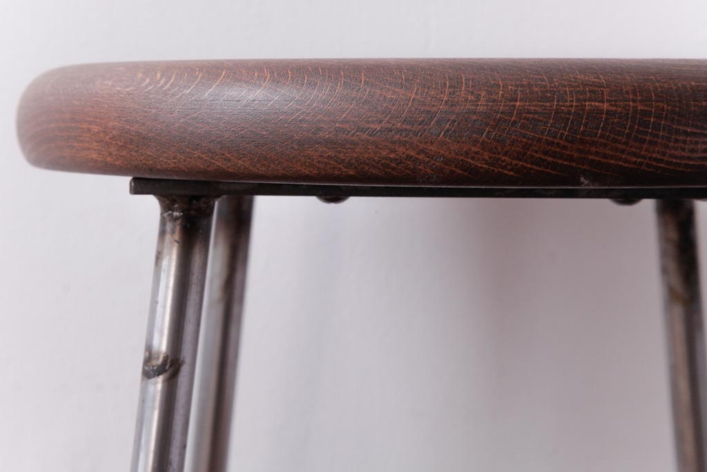 ラフジュ工房オリジナル　コンパクトで可愛らしいスツール(鉄脚チェア、椅子)2脚セット(1)