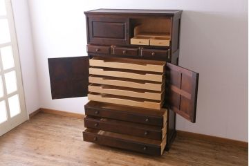 中古　北海道民芸家具　衣装盆付き3段重ねチェスト(衣装箪笥・整理タンス・着物箪笥)(定価約90万円)(1)