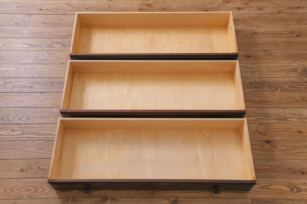 中古　北海道民芸家具　衣装盆付き3段重ねチェスト(衣装箪笥・整理タンス・着物箪笥)(定価約90万円)(1)