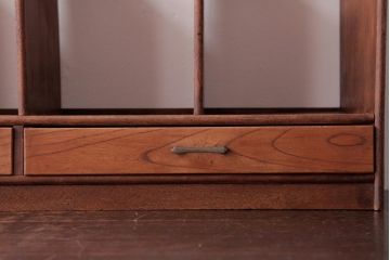 アンティーク雑貨　昭和レトロ　木の味わい豊かな引き出し付きブックスタンド(本立て)