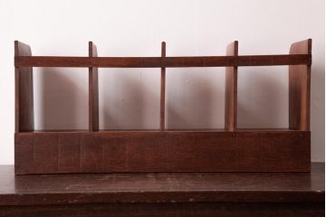 アンティーク雑貨　昭和レトロ　木の味わい豊かな引き出し付きブックスタンド(本立て)