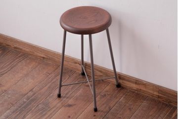 アンティーク雑貨　ラフジュ工房オリジナル　鉄脚　落ち着いた色味がおしゃれな丸スツール(チェア、椅子)(1)