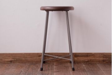 アンティーク雑貨　ラフジュ工房オリジナル　鉄脚　落ち着いた色味がおしゃれな丸スツール(チェア、椅子)(1)