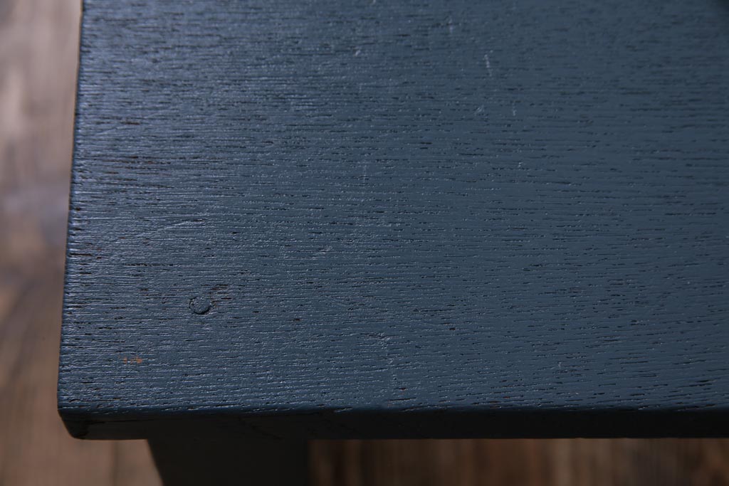 ペイント家具　メンズライクにもおすすめな濃い色味の学校スツール(花台)(1)