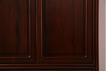 中古　民芸家具　唐木材　なめらかで艶やかな質感が上品な飾り棚(茶棚、茶箪笥)