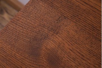 アンティーク家具　昭和中期　天板ナラ材　淡いペイントカラーがおしゃれな鉄脚テーブル(コーヒーテーブル、サイドテーブル)(2)