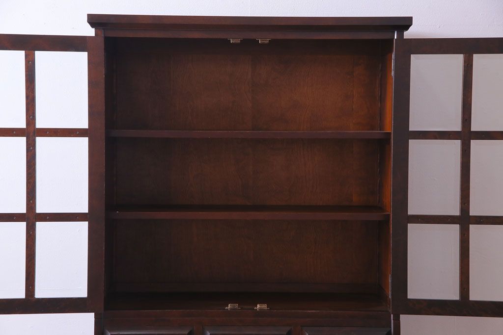 中古　北海道民芸家具　HM160K　シックなインテリアと相性の良い食器棚(本箱、収納棚)(定価約45万円)