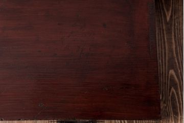 アンティーク家具　和製アンティーク　前面ケヤキ材　古い質感が味わい深い時代箪笥ローボード(引き出し、衣装箪笥)
