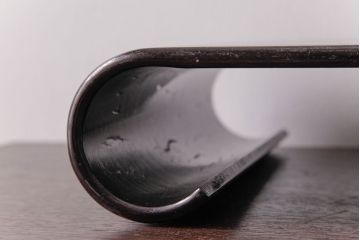 アンティーク雑貨　和製アンティーク　唐木材　ふじ印　シンプルかつ上品な佇まいの巻き花台(飾り台)
