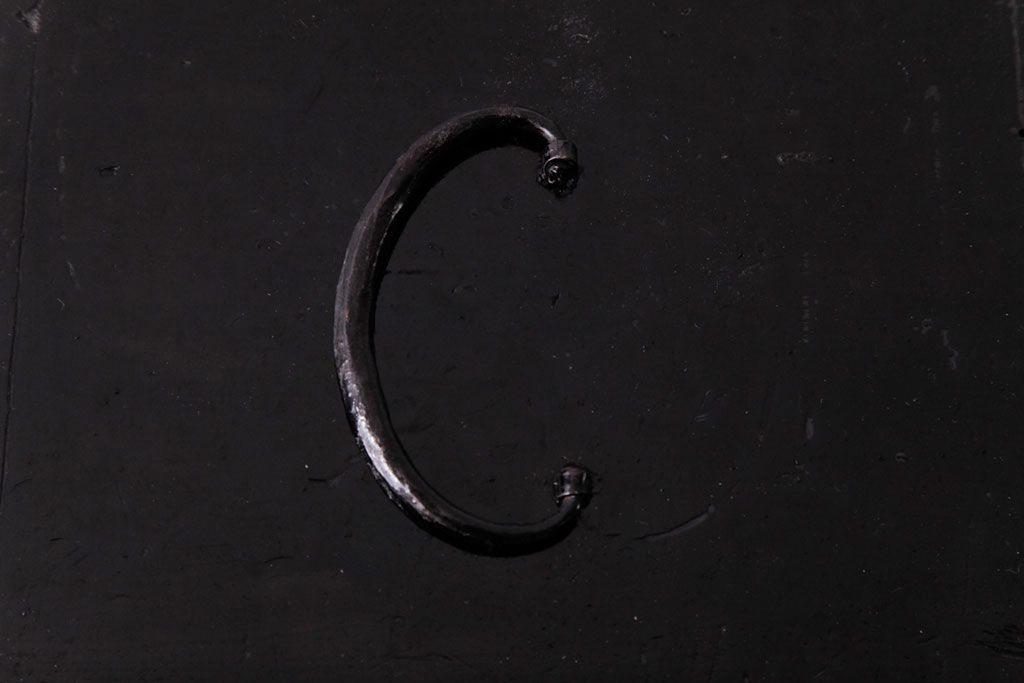 アンティーク家具　和製アンティーク　前面ケヤキ材　漆塗り　味わい深い質感の小引き出し(小物収納)