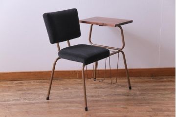 レトロ家具　ビンテージ　個性が光るレトロなテレフォンベンチ(コーヒーテーブル、サイドテーブル、チェア)