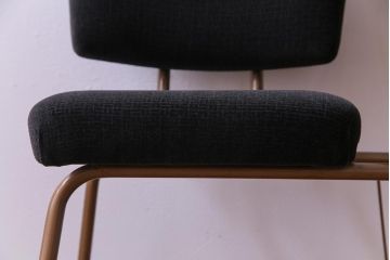 レトロ家具　ビンテージ　個性が光るレトロなテレフォンベンチ(コーヒーテーブル、サイドテーブル、チェア)