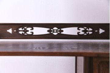 中古　指物工芸品　木の質感を活かした上品な作りの飾り棚(収納棚、茶棚)