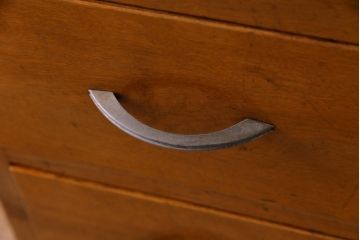 レトロ家具　昭和レトロ　カバ材　個性的なデザインがおしゃれな片袖机(デスク、ワークデスク、作業台)