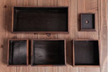 アンティーク雑貨　和製アンティーク　ケヤキ玉杢　漆塗りが上品な裁縫箱(お針箱、小引き出し、小物収納)