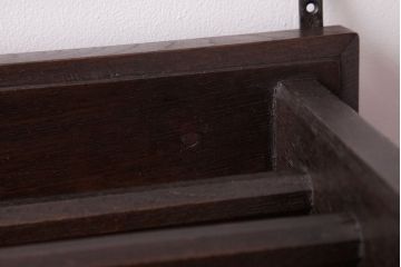 アンティーク家具　和製アンティーク　ナラ材　上品でシックな印象を放つウォールフック(壁掛け収納)