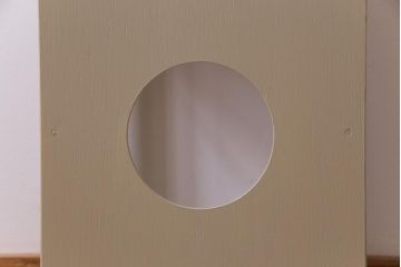 昭和中期　ペイント家具　ナチュラルな雰囲気が可愛らしい角スツール(モカベージュ)(2)