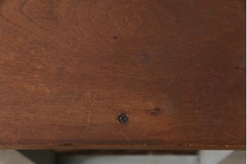 ペイント家具　ペイントカラーと板座の組み合わせが愛らしい角スツール(学校スツール、花台)(1)