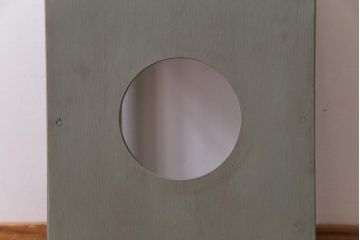 ペイント家具　ペイントカラーと板座の組み合わせが愛らしい角スツール(学校スツール、花台)(1)