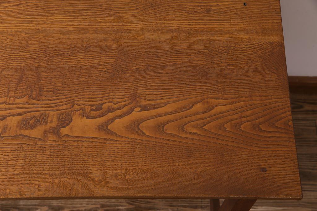 アンティーク家具　昭和初期　栓材　シンプルで素朴な雰囲気が魅力の平机(デスク、在宅ワーク、在宅用作業台)